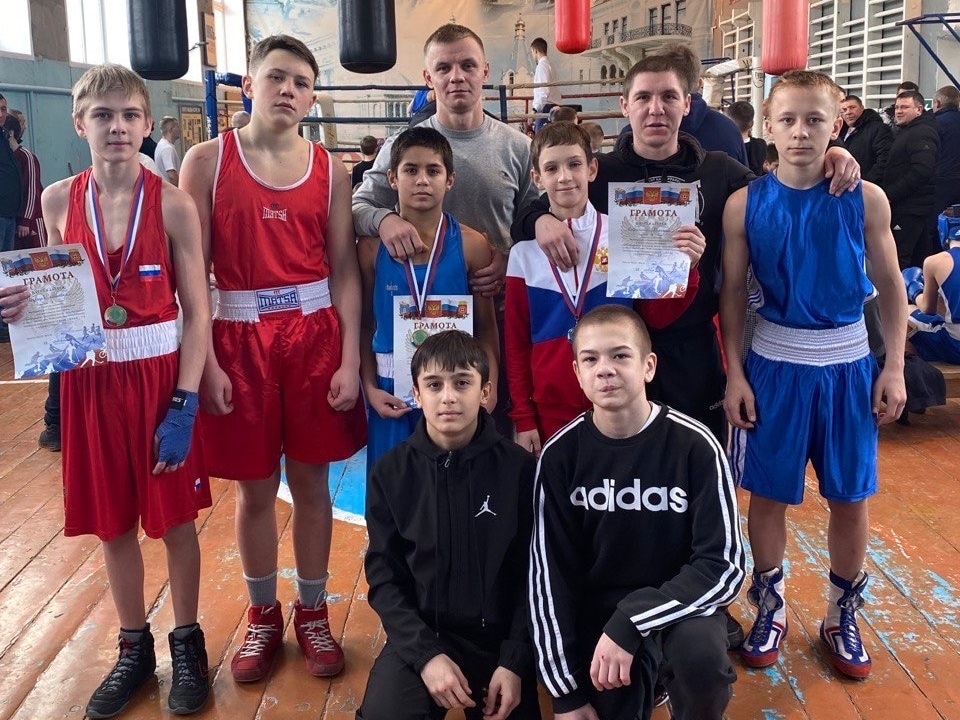 Юные мичуринцы успешно выступили на турнире по боксу в Рассказово.