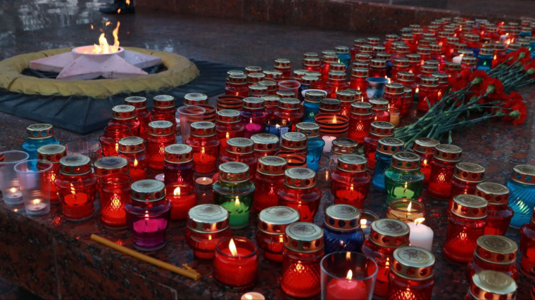 В Мичуринске зажгли свечи памяти.